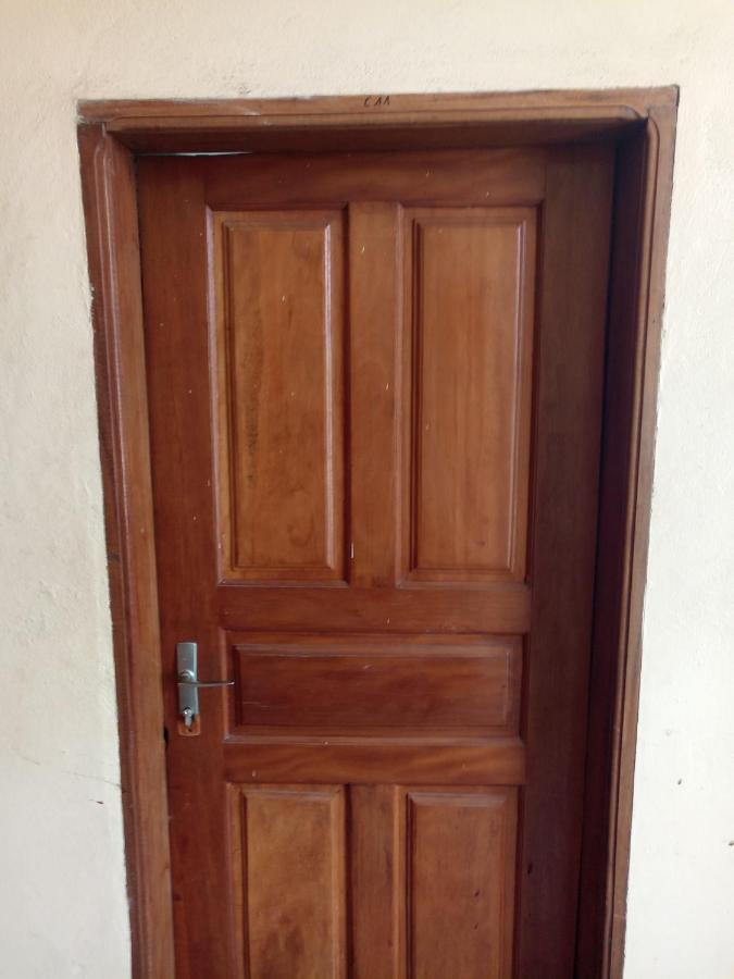 Ange Raphael Hotel Douala Exterior photo