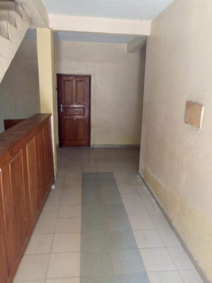 Ange Raphael Hotel Douala Exterior photo